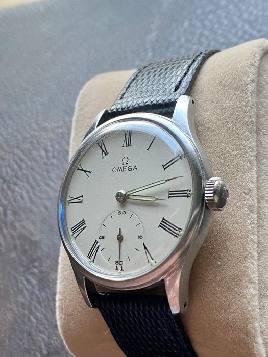 Omega - Omega Suverän - Ingen mindstepris - 2400-2 - Mænd - 1901-1949