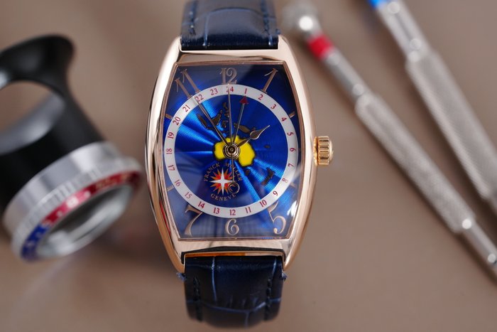 Franck Muller - Curvex Pointer Date Worldtime Blue Enemeled Dial Special Edition 18k Rose Gold - 2852WW - Mænd - 2011-nu