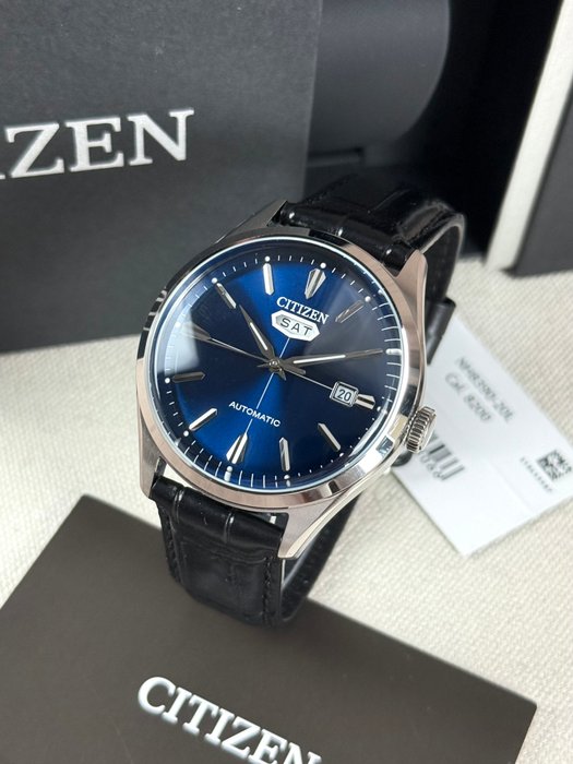 Citizen - Automatic Day/Date - Ingen mindstepris - NH8390-20L - Mænd - 2011-nu