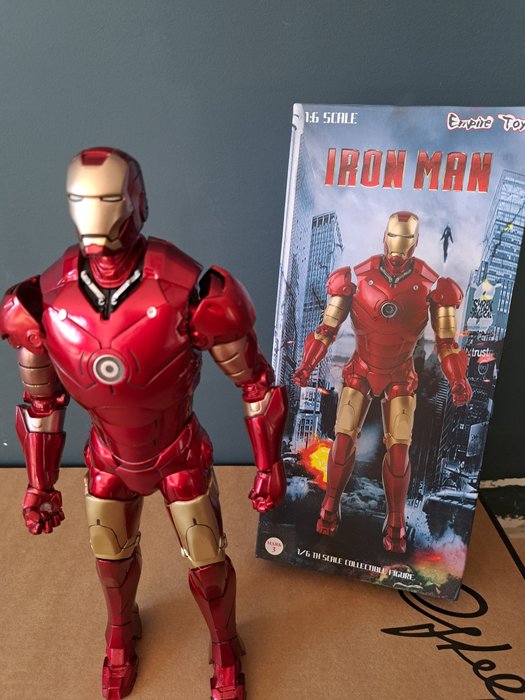 Marvel: Iron Man - Robert Downey Jr. - empire toys