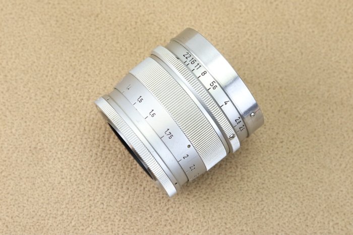 Leica Hektor 2.5/12.5 cm Kameralinse