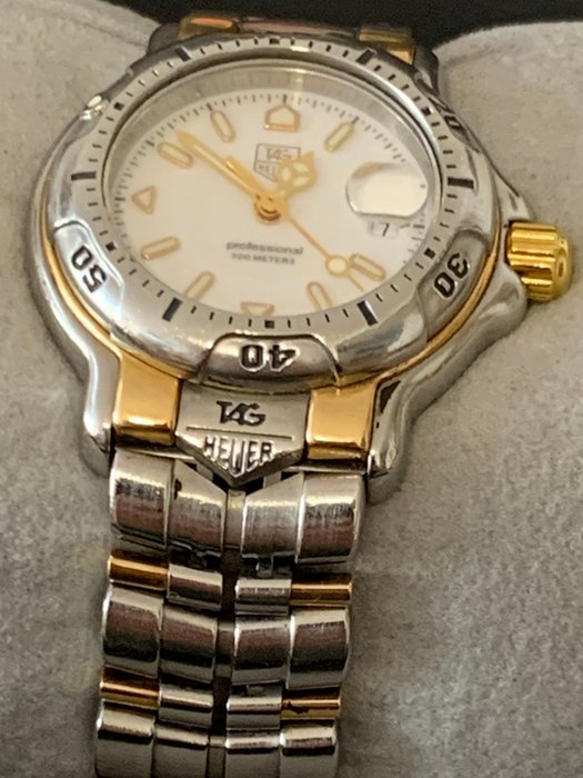 TAG Heuer - 6000-profesional -Oro 18k y acero 200 m - WH13551 - Kvinder - 2000-2010