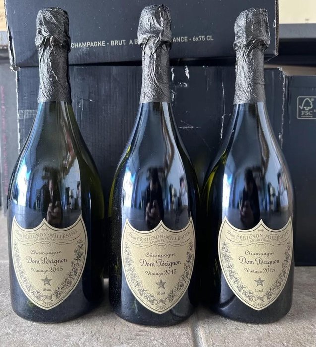 2015 Dom Pérignon - Champagne Brut - 3 Flasker (0,75 L)