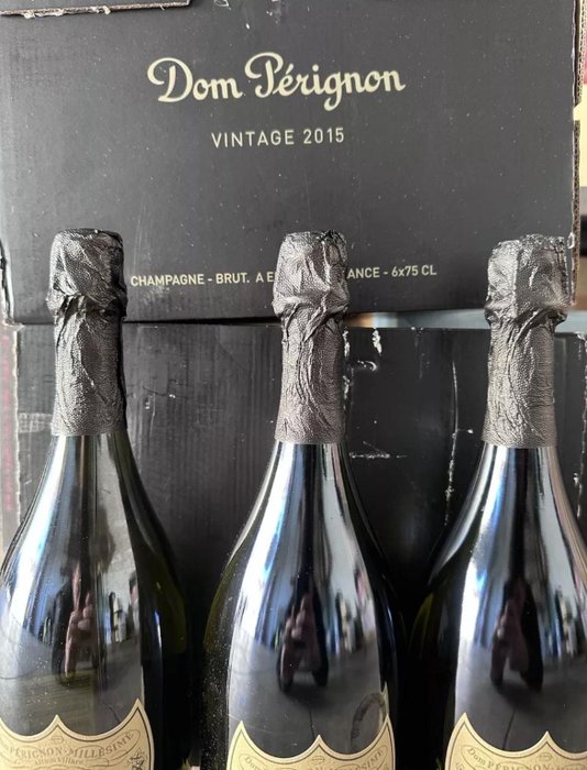 2015 Dom Pérignon - Champagne Brut - 3 Flasker (0,75 L)