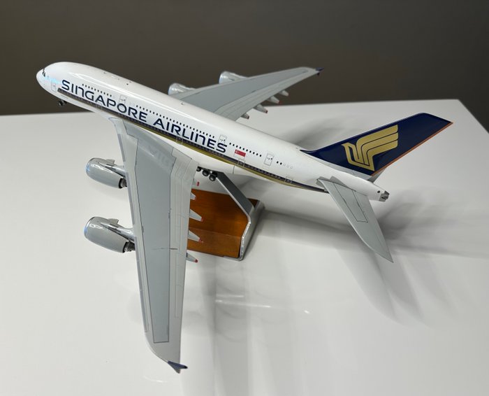 JC Wings 1:200 - Modelfly - Airbus A380 - Singapore Airlines - 9V-SKR