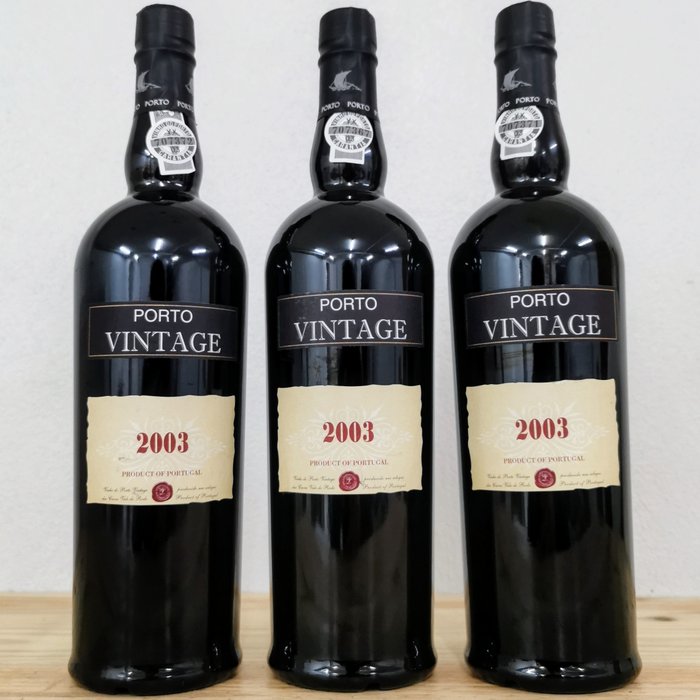 2003 Caves Vale do Rodo - Douro Vintage Port - 3 Flasker (075 L)