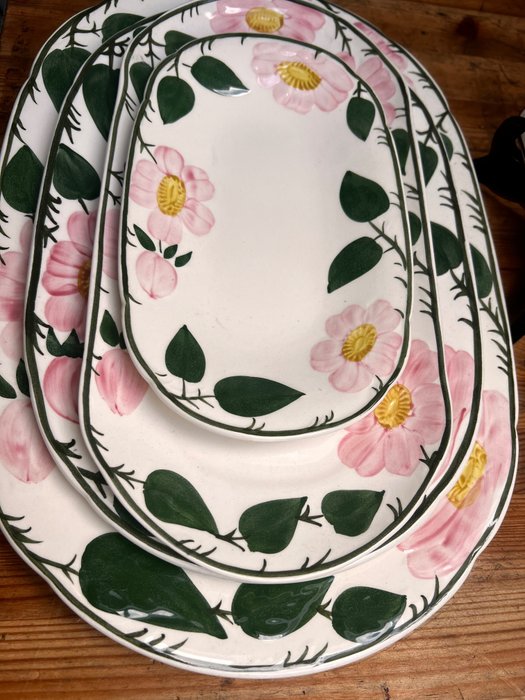 Villeroy  Boch - Kaffeservice (5) - Serie Wildrose - Porcelæn