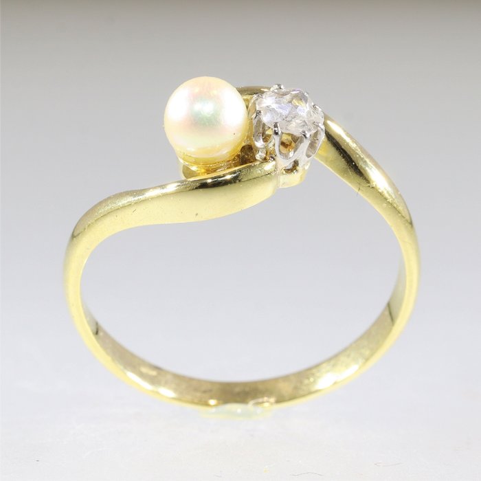 Ingen mindstepris - Ring - 18 kraat Gulguld - Diamant - Perle, antik, 1900