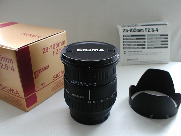 Sigma 28-105mm F/2.8-4 lens voor Minolta A / Sony A Zoomobjektiv