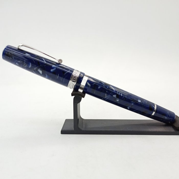 Armando Simoni Club - Studio - Lapis Blue - Rhodium trim - Fyldepen