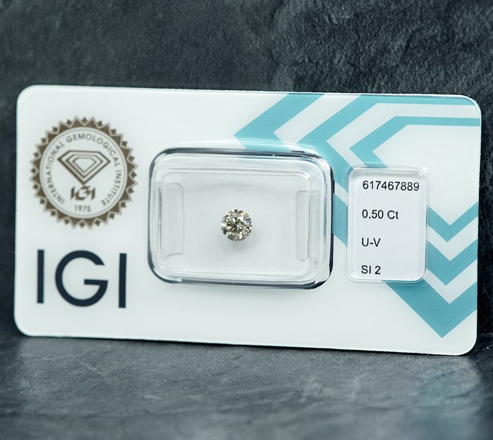 Ingen mindstepris - 1 pcs Diamant  (Naturfarvet)  - 0.50 ct - Light Grålig Gul - SI2 - International Gemological Institute (IGI)