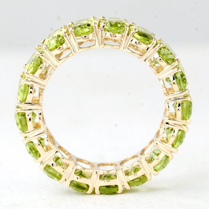 Ring - 14 karat Gulguld -  9.03ct. tw. Peridot