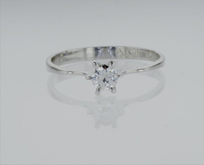 Forlovelsesring - 14 karat Hvidguld -  0.30ct. tw. Diamant (Natur) - r76