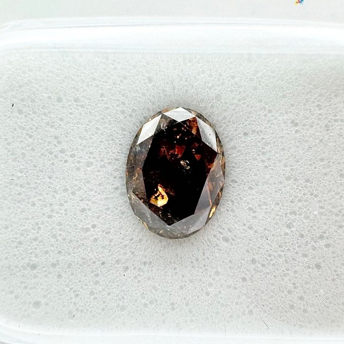 Ingen mindstepris - 1 pcs Diamant  (Naturfarvet)  - 1.06 ct - Oval - Fancy dark Orange nuance Brun - I2 - Gemewizard Gemological Laboratory (GWLab)