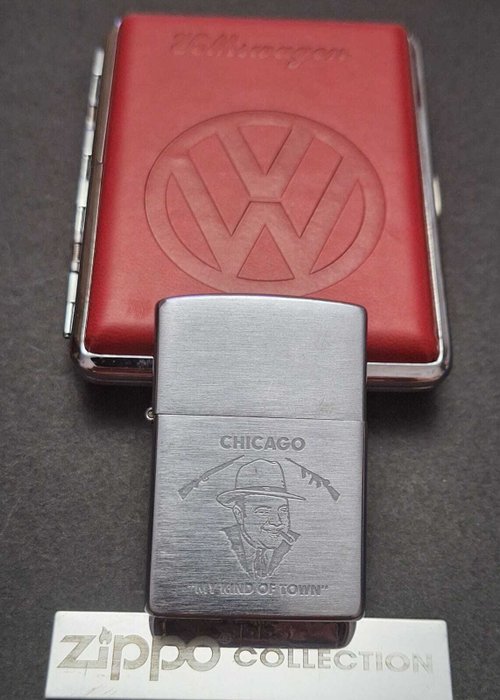 Zippo, Al Capone Chicago Año 1994 Mes Agosto Y Pitillera Volkswagen - Lighter - Stål -  (2)