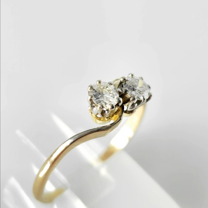 Forlovelsesring - 18 kraat Hvidguld -  0.40ct. tw. Diamant (Natur)  - Toi og Moi