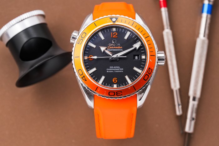 Omega - Seamaster Planet Ocean 600M - 232.32.46.21.01.001 - Mænd - 2000-2010