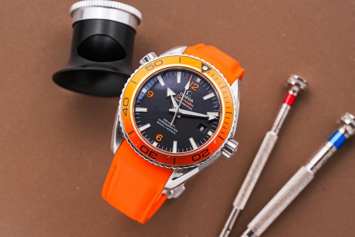 Omega - Seamaster Planet Ocean 600M - 232.32.46.21.01.001 - Mænd - 2000-2010