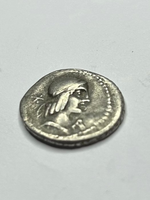 Romerska republiken. L. Calpurnius Piso L.f. L.n. Frugi, 90 f.Kr.. Denarius  (Ingen mindstepris)