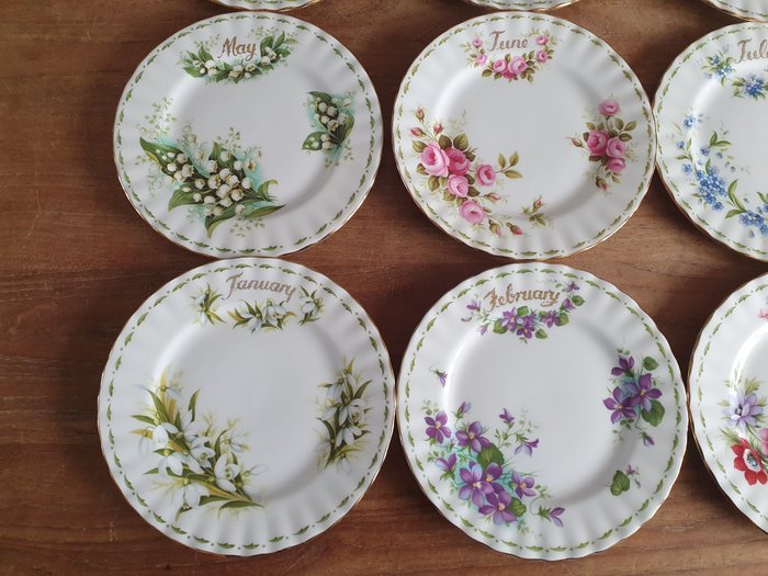 Royal Albert - Wienerbrød/kagesæt (12) - Månedens blomster - Porcelæn - Konditorplader