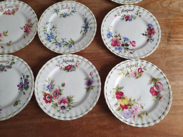 Royal Albert - Wienerbrød/kagesæt (12) - Månedens blomster - Porcelæn - Konditorplader