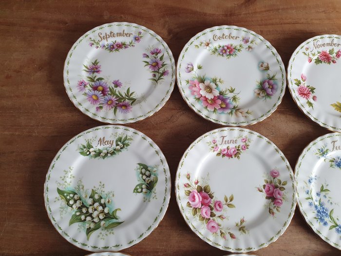 Royal Albert - Wienerbrød/kagesæt (12) - Månedens blomster - Porcelæn - Konditorplader