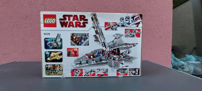 Lego - Star Wars - 4534731 - 8039 Star Wars : Venator-Class Republic Attack Cruiser - Danmark