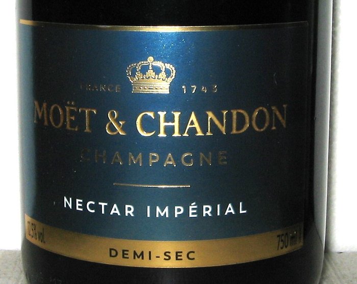 Moët  Chandon, Moët  Chandon Nectar Impérial - Champagne Demi-Sec - 3 Flasker (0,75 L)