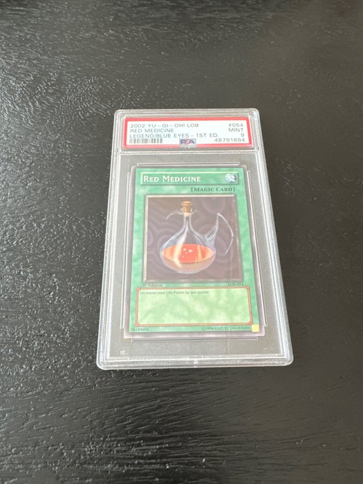 Konami - 1 Graded card - 1st Edition - Red Medicine - Legend of Blue Eyes White Dragon - PSA 9