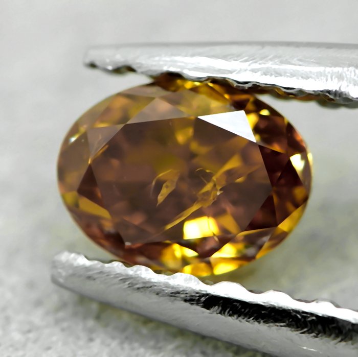 Ingen mindstepris - 1 pcs Diamant  (Naturfarvet)  - 029 ct - Fancy deep Gullig Orange - I1 - Gem Report Antwerp (GRA)