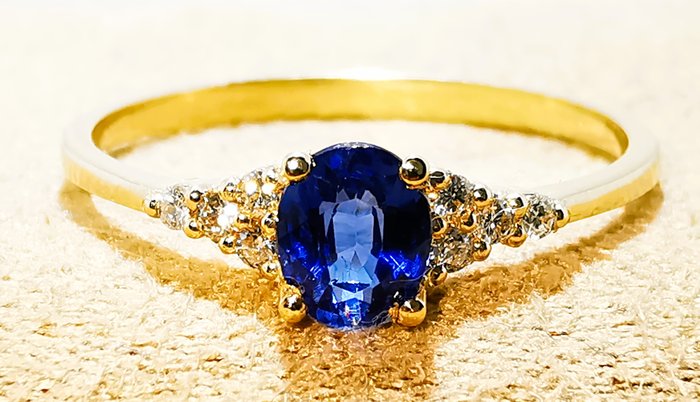 Ingen mindstepris - Ring - 14 karat Gulguld -  0.43ct. tw. Safir - Diamant