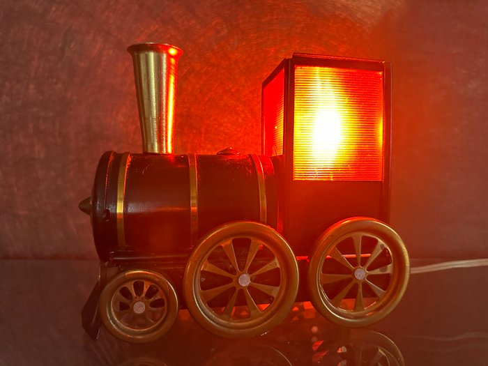 Train Lamp - Vintage Soviet Era - Bordlampe - Metal Plast