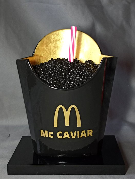 XTC Artist - Mc Caviar 19cm Black gold pink straw