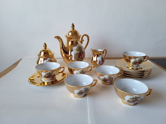 Kaffe og te service (17) - 22 kt guld - Mokka, teservice, porcelæn