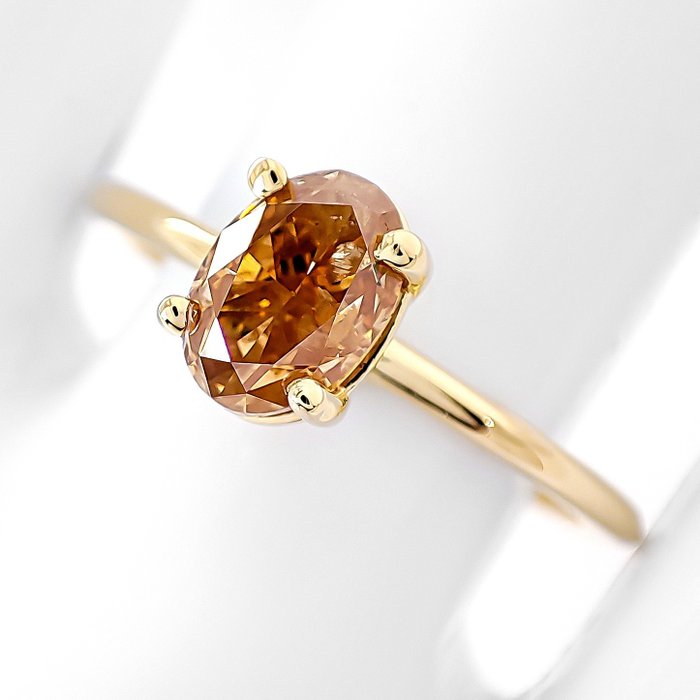 Ring - 14 karat Gulguld -  1.10ct. tw. Orange Diamant (Naturfarvet)