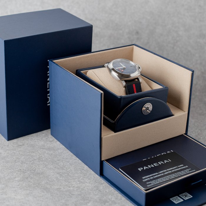 Panerai - Luminor Quaranta Bitempo Luna Rossa - PAM01404 - Mænd - 12/2023