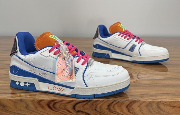 Louis Vuitton - Sneakers