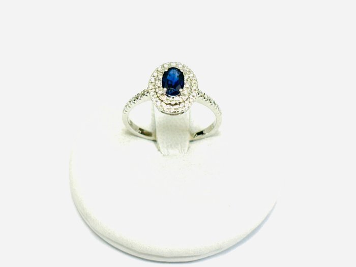 Ring - 18 kraat Hvidguld -  1.60ct. tw. Safir - Diamant - Fremstillet i Italien