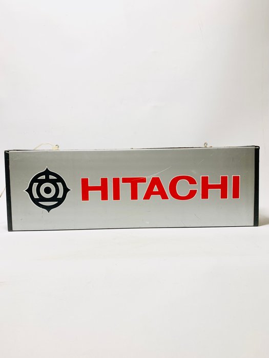 Hitachi - Lysboks - Emalje, Metal, Plast