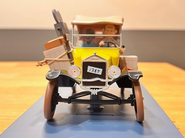 Tintin, Voiture 1/24 - La Ford T jaune - Tintin au Congo - 2022 - Metal - 1 Figure