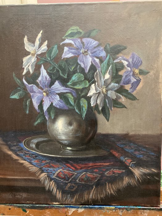 Teunis Ooms (1906-1999) - Flower in a pewter vase on a persian rug on the table