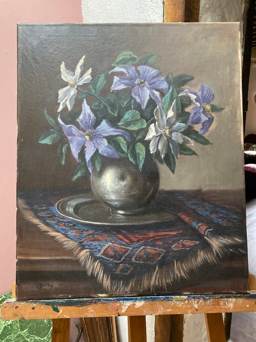 Teunis Ooms (1906-1999) - Flower in a pewter vase on a persian rug on the table