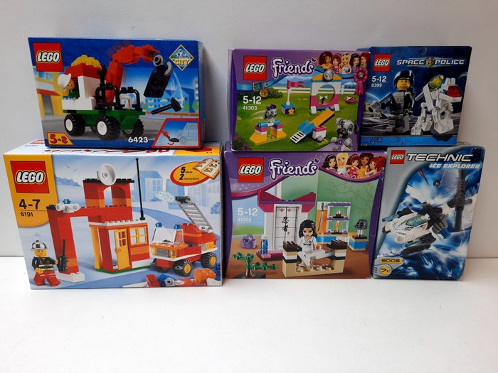 Lego - diverse - 6423+6191+41303+8399+8005+41002 - Mini Tow Truck+Brandweer bouwset +Puppy Speeltuin +Space Police +Ice Explorer+Emma's Karateles