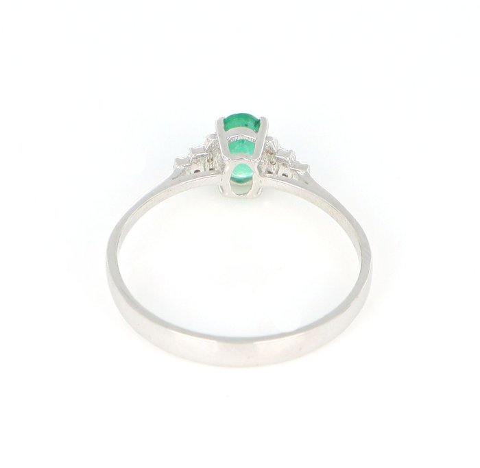 Ingen mindstepris - Ring - 18 kraat Hvidguld -  0.50ct. tw. Smaragd - Diamant