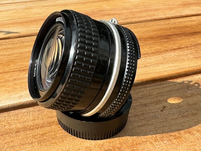 Nikon Nikkor 24mm 1:28 AI-S objectief incl voor en achterdop Kameralinse