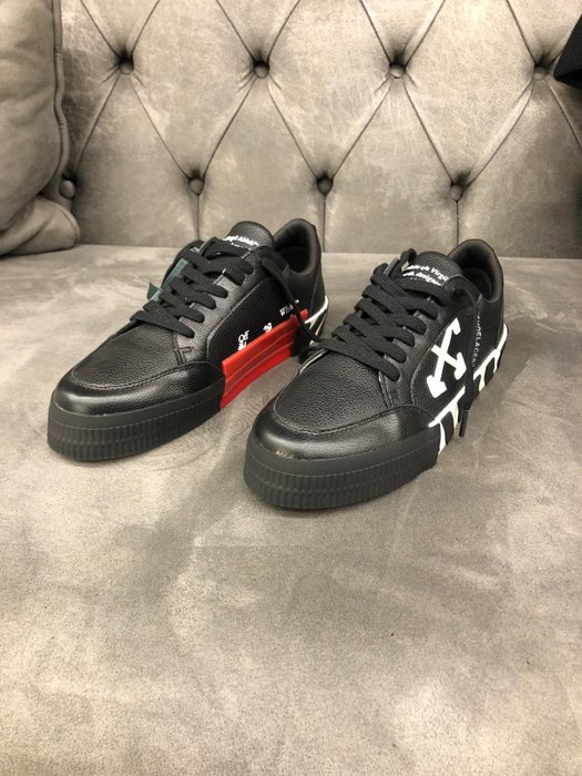 Off White - Sneakers - Størelse: 40 (EU/IT) / 6 (UK) / 7 (US)