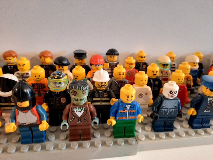 Lego - 50 Unieke minifiguren