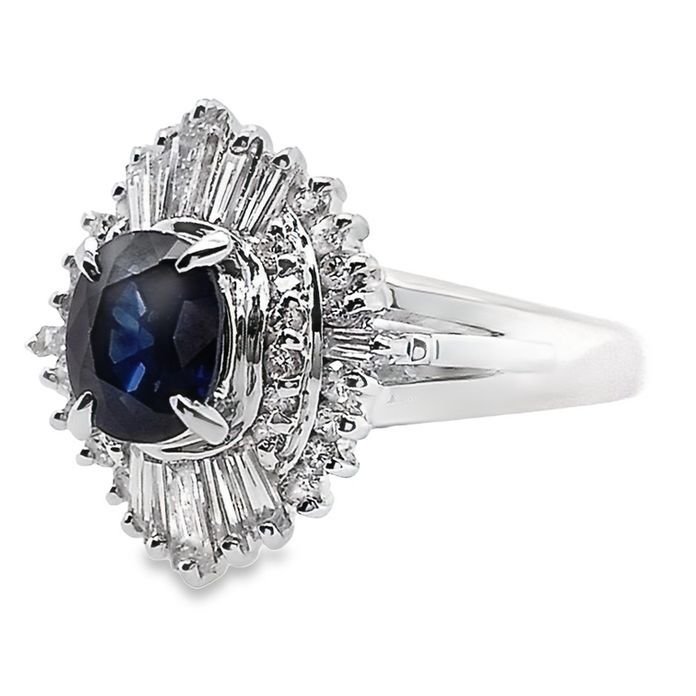 Cocktailring Platin -  1.43ct. tw. Safir - Diamant - BURMA