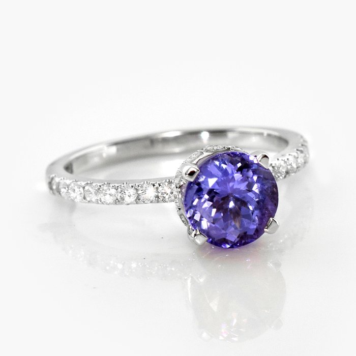 Ingen mindstepris - Ring - 14 karat Hvidguld -  1.94ct. tw. Tanzanit - Diamant - IGI 1,53 ct lavendel