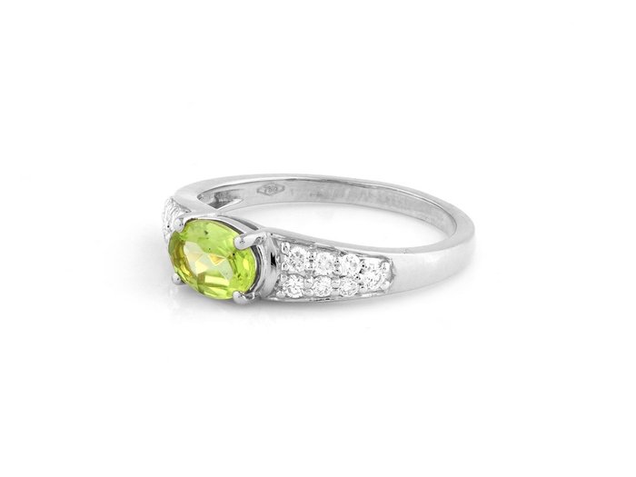 Ring - 18 kraat Hvidguld -  1.01ct. tw. Peridot - Diamant